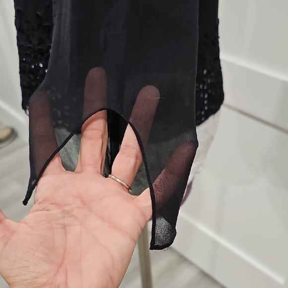 Vintage Vera Cristina 100% Silk Black Bead Embellished 3/4 Sleeve Blouse - Picture 4 of 8